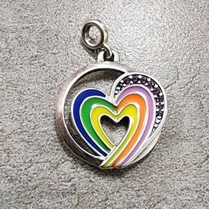 Pandora ME Rainbow Heart of Freedom Medallion